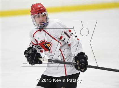 Thumbnail 1 in St. Joseph vs. Greenwich (FCIAC Semifinal) photogallery.