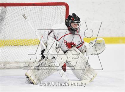 Thumbnail 1 in St. Joseph vs. Greenwich (FCIAC Semifinal) photogallery.