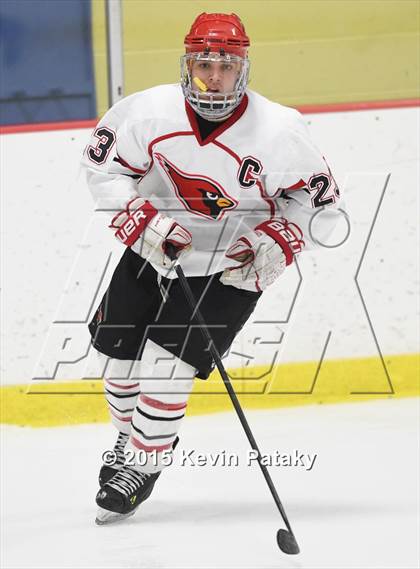 Thumbnail 3 in St. Joseph vs. Greenwich (FCIAC Semifinal) photogallery.