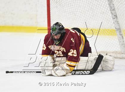 Thumbnail 3 in St. Joseph vs. Greenwich (FCIAC Semifinal) photogallery.