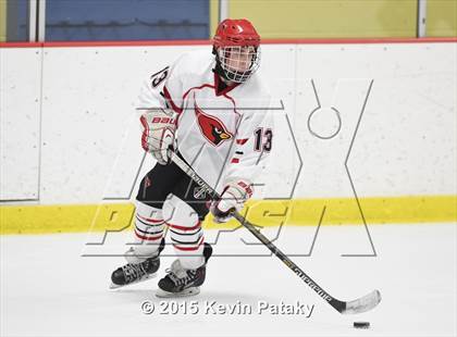 Thumbnail 3 in St. Joseph vs. Greenwich (FCIAC Semifinal) photogallery.