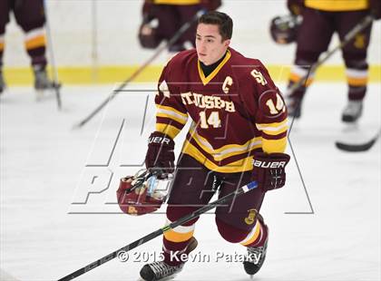 Thumbnail 3 in St. Joseph vs. Greenwich (FCIAC Semifinal) photogallery.