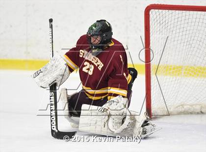 Thumbnail 3 in St. Joseph vs. Greenwich (FCIAC Semifinal) photogallery.
