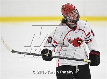 Thumbnail 3 in St. Joseph vs. Greenwich (FCIAC Semifinal) photogallery.