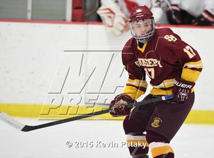 Thumbnail 3 in St. Joseph vs. Greenwich (FCIAC Semifinal) photogallery.