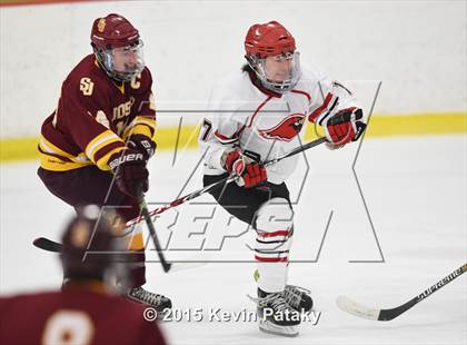 Thumbnail 1 in St. Joseph vs. Greenwich (FCIAC Semifinal) photogallery.