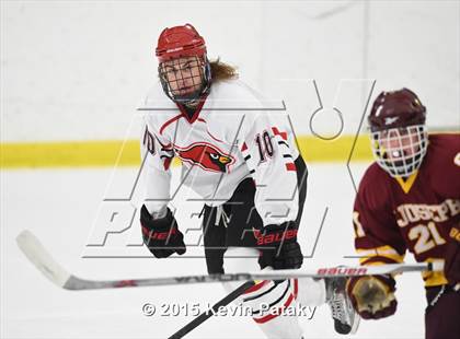 Thumbnail 2 in St. Joseph vs. Greenwich (FCIAC Semifinal) photogallery.