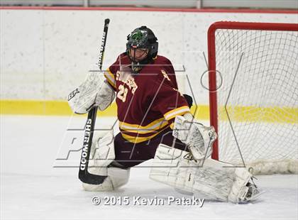 Thumbnail 1 in St. Joseph vs. Greenwich (FCIAC Semifinal) photogallery.
