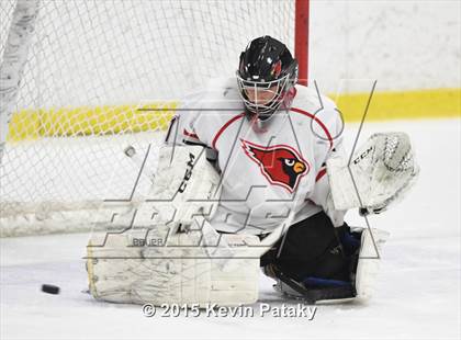 Thumbnail 1 in St. Joseph vs. Greenwich (FCIAC Semifinal) photogallery.