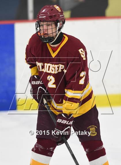 Thumbnail 3 in St. Joseph vs. Greenwich (FCIAC Semifinal) photogallery.