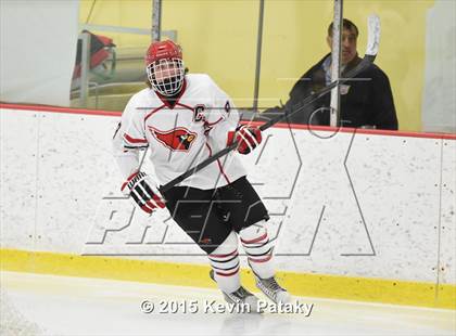 Thumbnail 2 in St. Joseph vs. Greenwich (FCIAC Semifinal) photogallery.