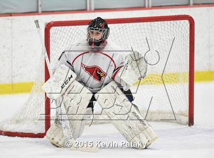Thumbnail 3 in St. Joseph vs. Greenwich (FCIAC Semifinal) photogallery.