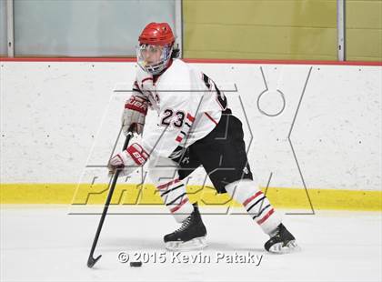 Thumbnail 2 in St. Joseph vs. Greenwich (FCIAC Semifinal) photogallery.