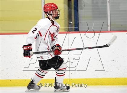 Thumbnail 2 in St. Joseph vs. Greenwich (FCIAC Semifinal) photogallery.