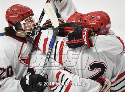 Thumbnail 1 in St. Joseph vs. Greenwich (FCIAC Semifinal) photogallery.