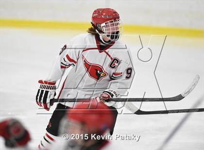 Thumbnail 2 in St. Joseph vs. Greenwich (FCIAC Semifinal) photogallery.