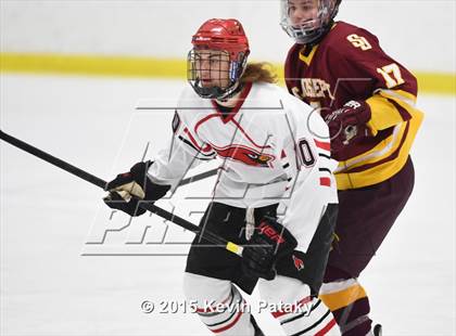 Thumbnail 2 in St. Joseph vs. Greenwich (FCIAC Semifinal) photogallery.