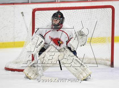 Thumbnail 3 in St. Joseph vs. Greenwich (FCIAC Semifinal) photogallery.