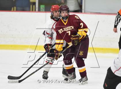 Thumbnail 3 in St. Joseph vs. Greenwich (FCIAC Semifinal) photogallery.
