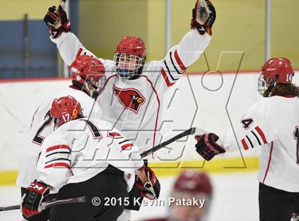 Thumbnail 2 in St. Joseph vs. Greenwich (FCIAC Semifinal) photogallery.
