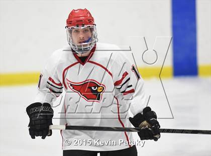 Thumbnail 2 in St. Joseph vs. Greenwich (FCIAC Semifinal) photogallery.