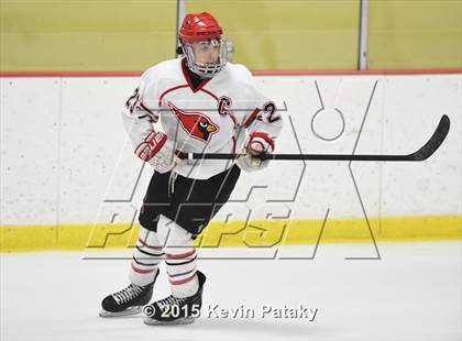 Thumbnail 2 in St. Joseph vs. Greenwich (FCIAC Semifinal) photogallery.