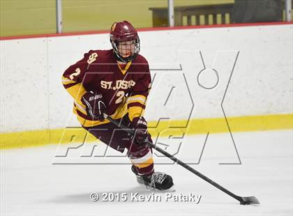 Thumbnail 3 in St. Joseph vs. Greenwich (FCIAC Semifinal) photogallery.