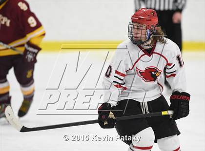 Thumbnail 2 in St. Joseph vs. Greenwich (FCIAC Semifinal) photogallery.