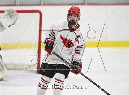 Thumbnail 2 in St. Joseph vs. Greenwich (FCIAC Semifinal) photogallery.