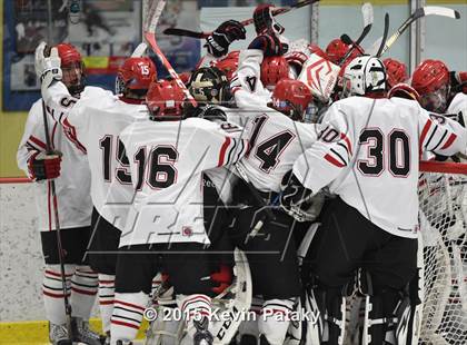 Thumbnail 3 in St. Joseph vs. Greenwich (FCIAC Semifinal) photogallery.