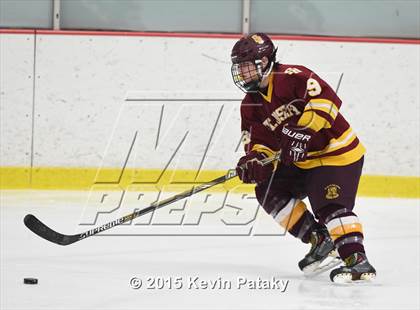 Thumbnail 1 in St. Joseph vs. Greenwich (FCIAC Semifinal) photogallery.