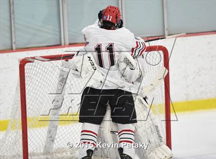 Thumbnail 1 in St. Joseph vs. Greenwich (FCIAC Semifinal) photogallery.