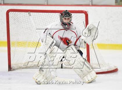 Thumbnail 3 in St. Joseph vs. Greenwich (FCIAC Semifinal) photogallery.