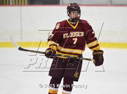Thumbnail 1 in St. Joseph vs. Greenwich (FCIAC Semifinal) photogallery.