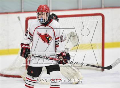 Thumbnail 2 in St. Joseph vs. Greenwich (FCIAC Semifinal) photogallery.