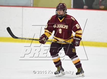 Thumbnail 1 in St. Joseph vs. Greenwich (FCIAC Semifinal) photogallery.