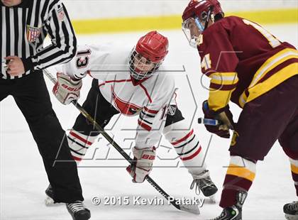 Thumbnail 3 in St. Joseph vs. Greenwich (FCIAC Semifinal) photogallery.