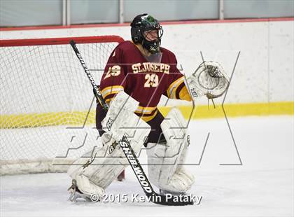 Thumbnail 3 in St. Joseph vs. Greenwich (FCIAC Semifinal) photogallery.