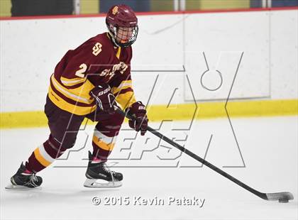 Thumbnail 3 in St. Joseph vs. Greenwich (FCIAC Semifinal) photogallery.