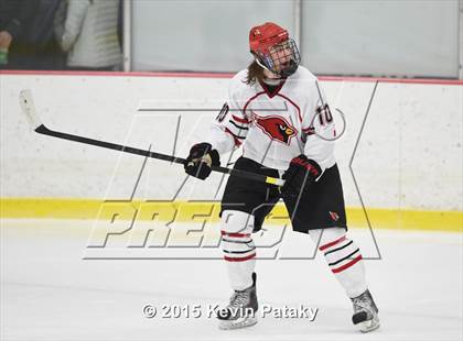 Thumbnail 2 in St. Joseph vs. Greenwich (FCIAC Semifinal) photogallery.