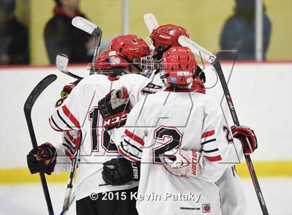 Thumbnail 2 in St. Joseph vs. Greenwich (FCIAC Semifinal) photogallery.