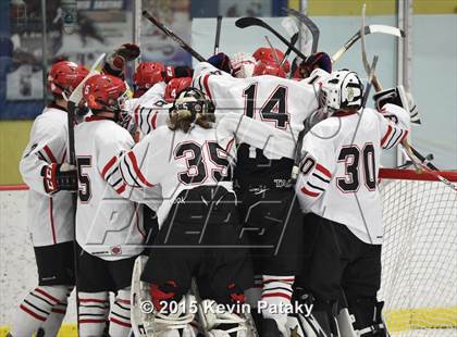 Thumbnail 1 in St. Joseph vs. Greenwich (FCIAC Semifinal) photogallery.