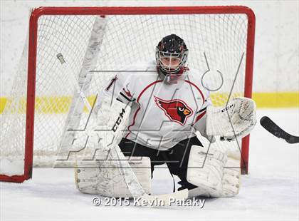 Thumbnail 3 in St. Joseph vs. Greenwich (FCIAC Semifinal) photogallery.