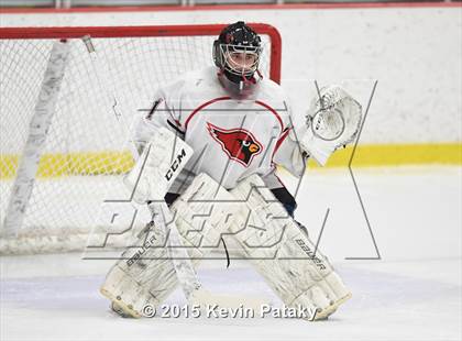 Thumbnail 1 in St. Joseph vs. Greenwich (FCIAC Semifinal) photogallery.