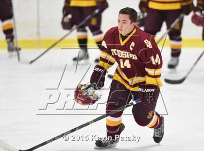 Thumbnail 2 in St. Joseph vs. Greenwich (FCIAC Semifinal) photogallery.