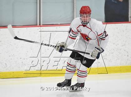 Thumbnail 1 in St. Joseph vs. Greenwich (FCIAC Semifinal) photogallery.
