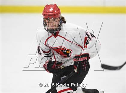 Thumbnail 1 in St. Joseph vs. Greenwich (FCIAC Semifinal) photogallery.