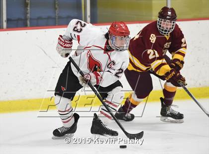 Thumbnail 2 in St. Joseph vs. Greenwich (FCIAC Semifinal) photogallery.
