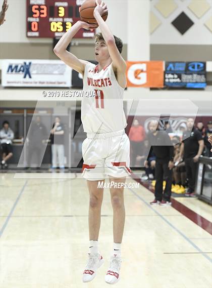 Thumbnail 2 in Mount Si vs. Pebblebrook (Rancho Mirage Holiday Invitational) photogallery.