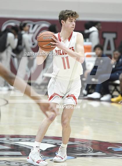 Thumbnail 2 in Mount Si vs. Pebblebrook (Rancho Mirage Holiday Invitational) photogallery.